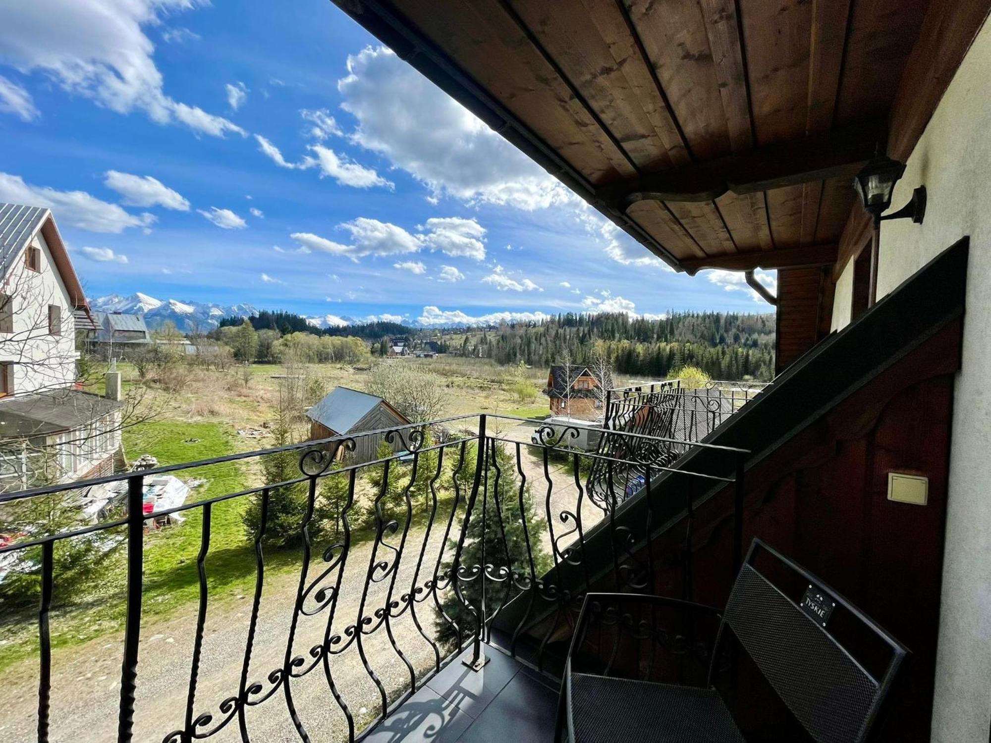 Отель Skalny Brzeg Чарна-Гура Экстерьер фото